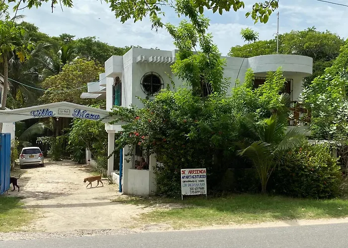 Hotel Villa Mary Apartaestudios Playa
